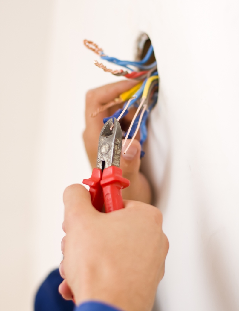 Electricians Kempston, Cauldwell, MK42